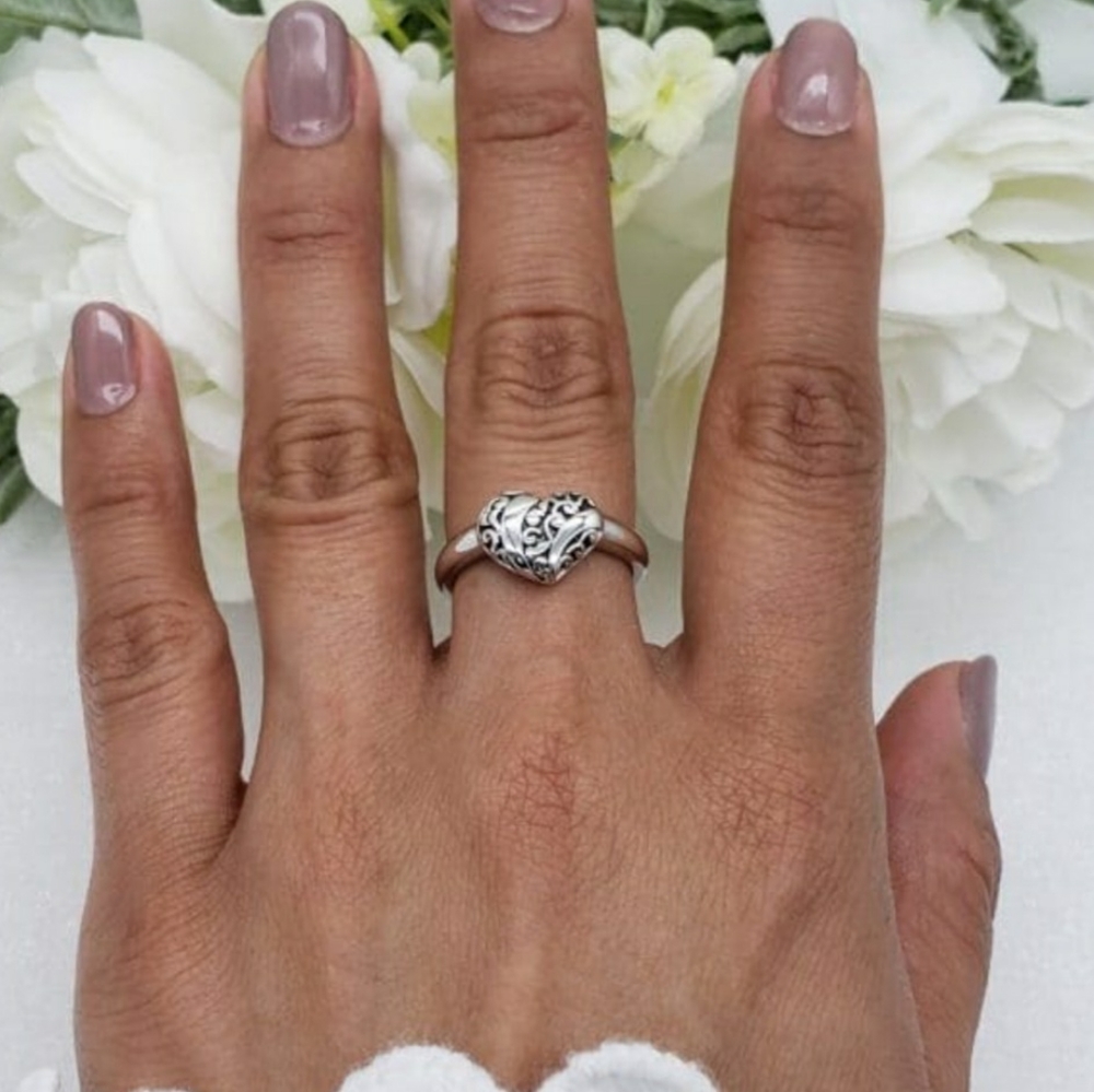 🥰 MY MARIA HEART STERLING SILVER RING - Picture 2 of 4